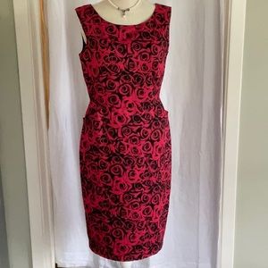 Agnes B rose floral print dress with front pockets, Size 40 (6-8 US)
